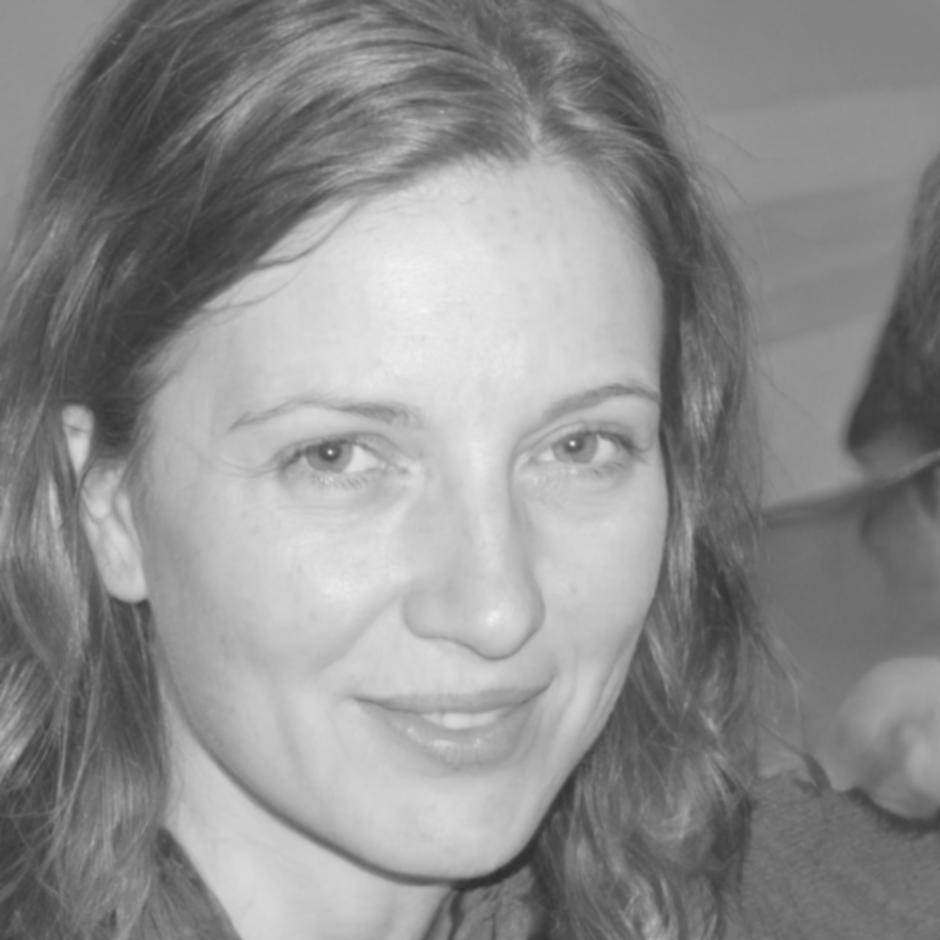 Directora financiera empresa testimonial